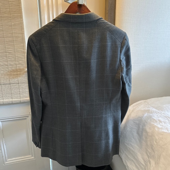 Rag & bone size 6 grey lightweight wool blazer with fine check pattern. - Picture 2 of 3